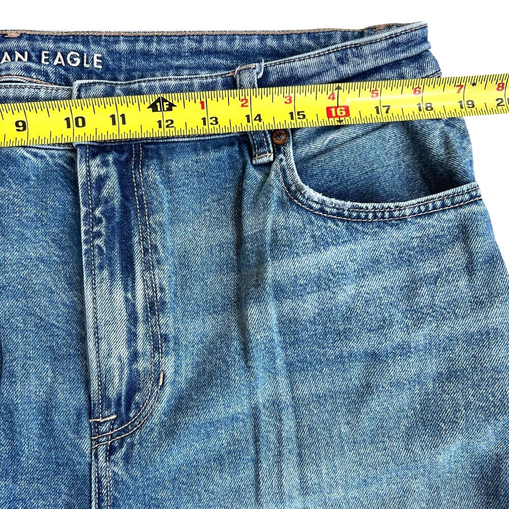 American Eagle Mom Jeans Bundle Y2K Light Wash Distressed Denim Sz 16 - Picture 5 of 16